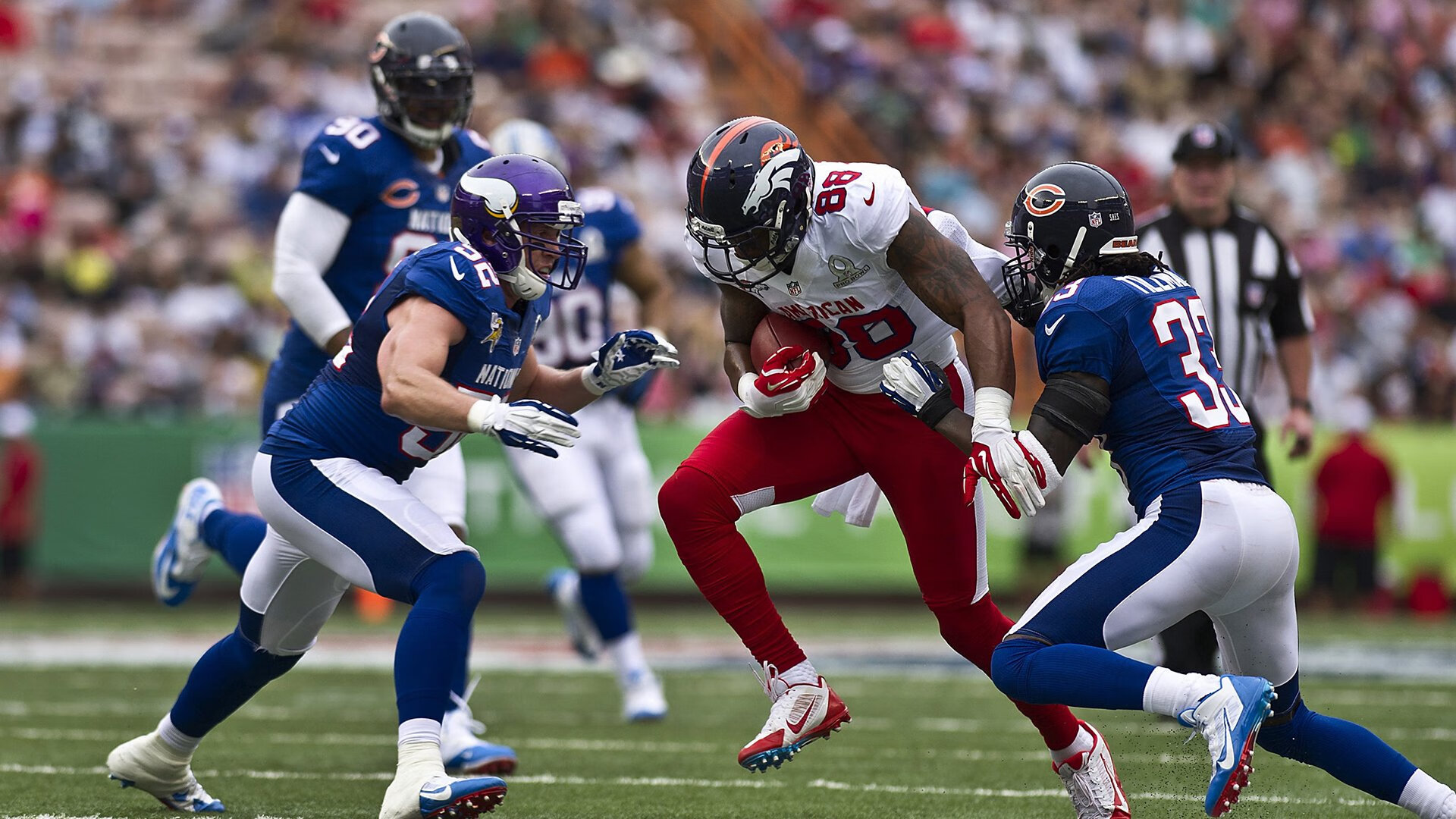 -《CS_GO激烈角逐,现场气氛火热沸腾》,csgo激战